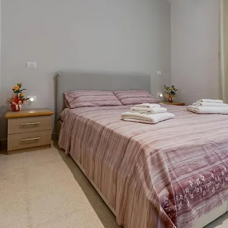 Splendida Casa Fronte Mare Con Clima E Parcheggio Apartment *